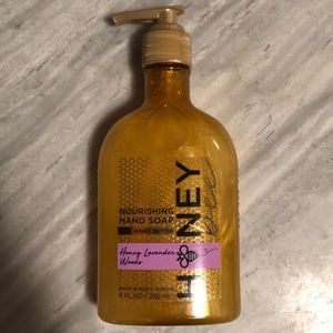 Bath and Body Works Nourishing Hand Soap